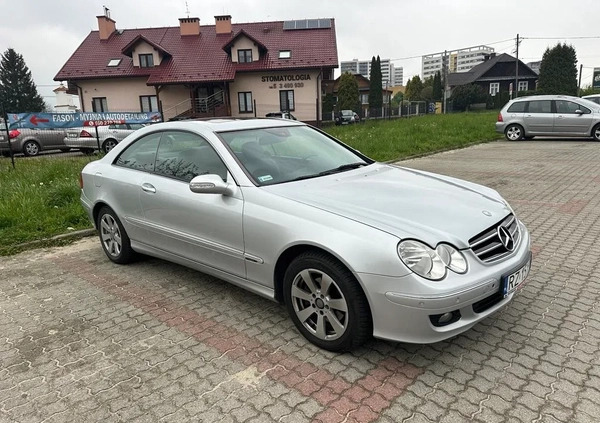 Mercedes-Benz CLK cena 26500 przebieg: 225000, rok produkcji 2007 z Rzeszów małe 301